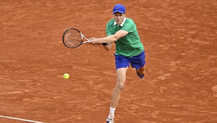 İtalyan Raket Jannik Sinner, Wimbledon 2025’te İkinci Tura Yükseldi