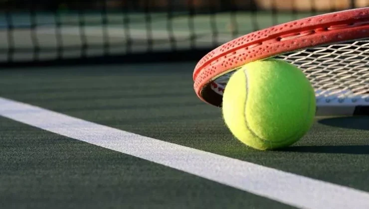 Tenis Maçları Kaç Set Üzerinden Oynanır? Turnuvalara Göre Sistemler ve Kurallar